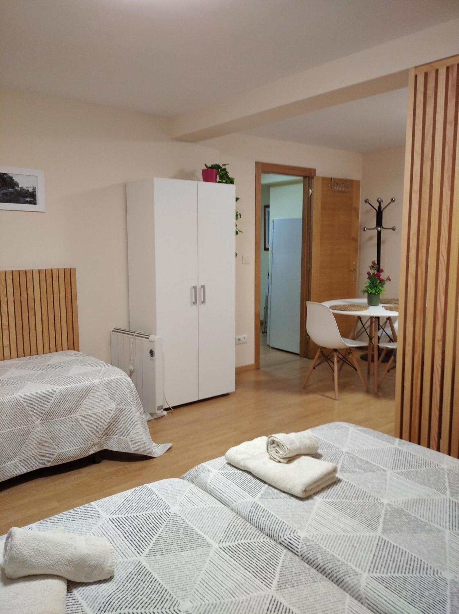 Castelao Apartments Арсуа Экстерьер фото